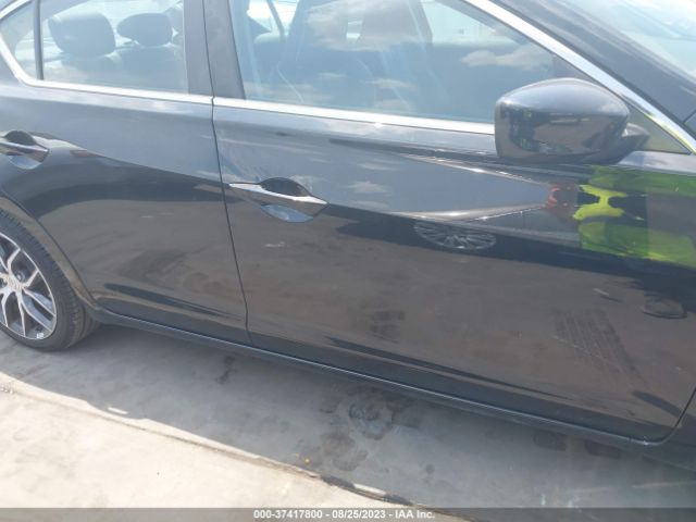 19UDE2F78LA007751 Acura Ilx Pkg