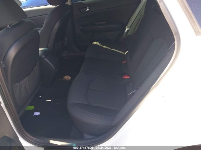 KNAGT4L31J5216508 KIA Optima Lx
