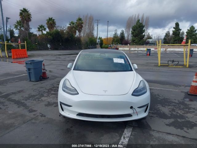 5YJ3E1EA1KF425270 Tesla Model 3 Range