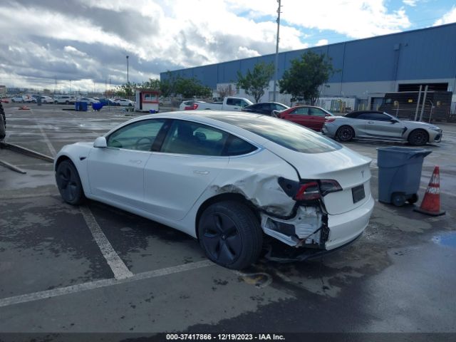 5YJ3E1EA1KF425270 Tesla Model 3 Range