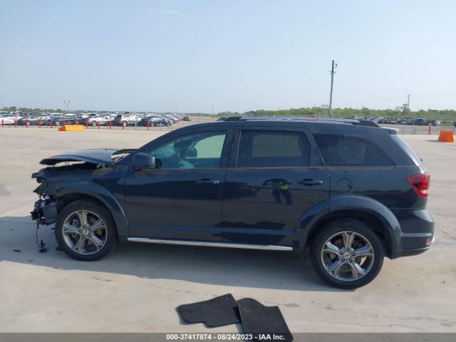 3C4PDDGG8JT173167 Dodge Journey Crossroad