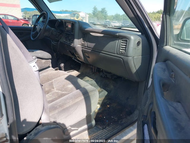 2006 GMC SIERRA 2500HD WORK TRUCK VIN: 1GTHK29U56E244706