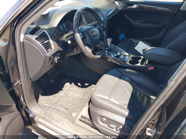 WA1LFAFP7EA104275 Audi Q5 Premium Plus