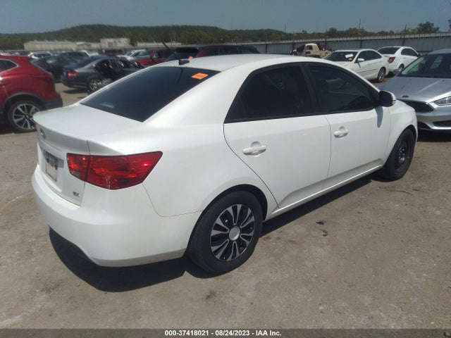 2011 KIA FORTE EX VIN: KNAFU4A25B5317345