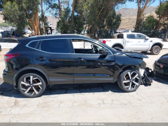 JN1BJ1CV9MW562259 Nissan Rogue Sport Sl