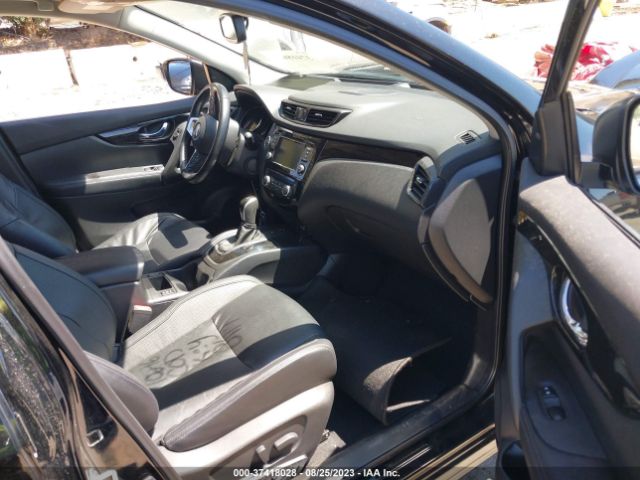 JN1BJ1CV9MW562259 Nissan Rogue Sport Sl