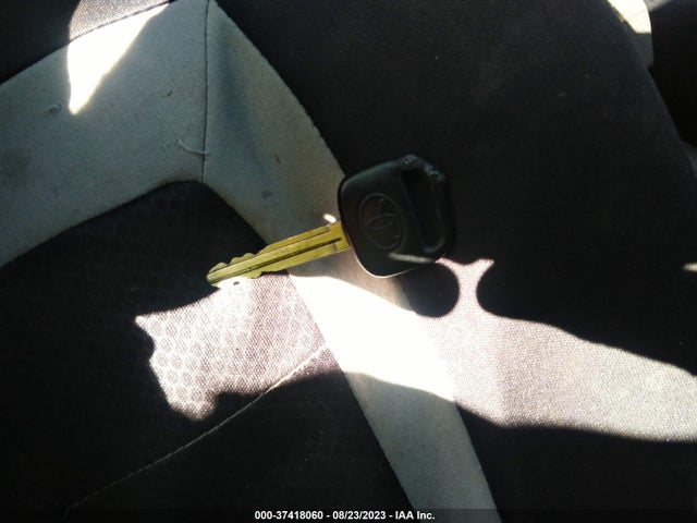 2000 TOYOTA RAV4 VIN: JT3GP10V8Y0045926