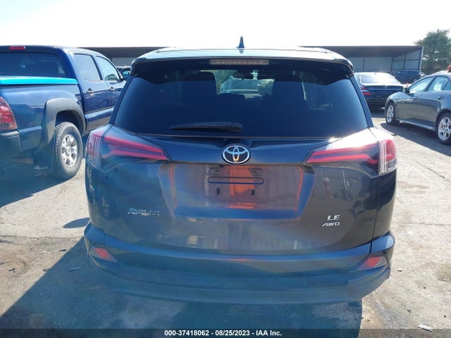 2018 TOYOTA RAV4 LE VIN: 2T3BFREV1JW702020