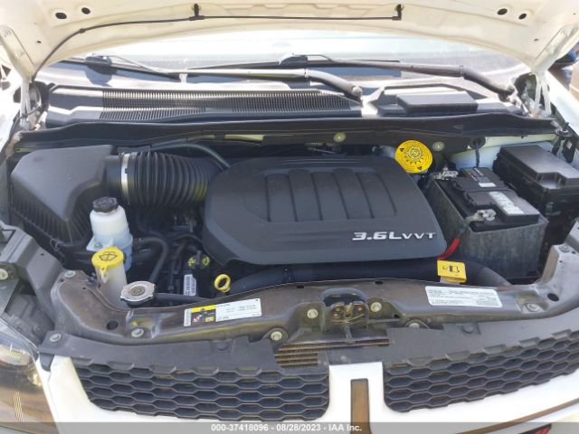 2C4RDGEG5JR281018 Dodge Grand Caravan Gt