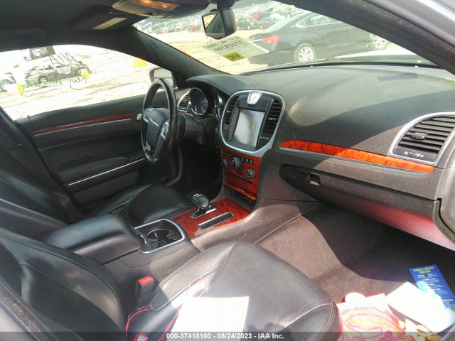 2C3CCAAG9EH373079 Chrysler 300