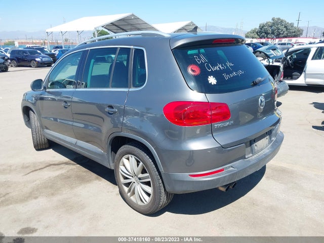 WVGAV3AX6EW553853 Volkswagen TIGUAN SE