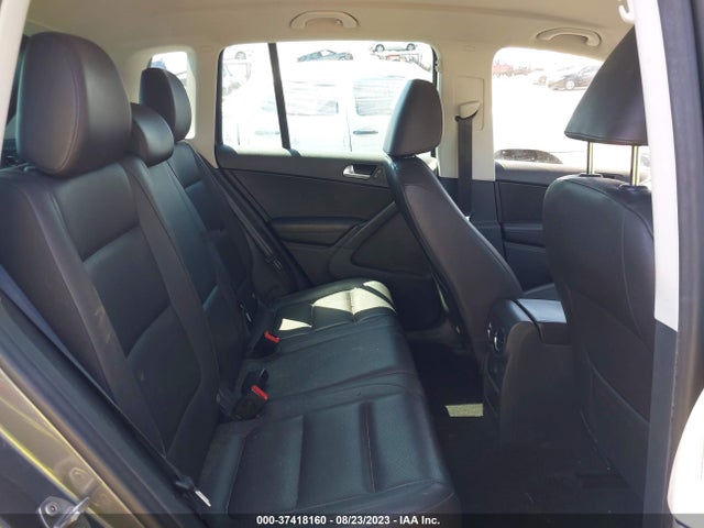 WVGAV3AX6EW553853 Volkswagen TIGUAN SE
