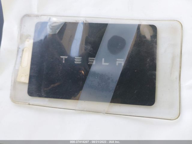 5YJ3E1EA0KF323796 Tesla Model 3 Range