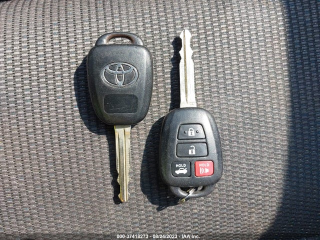 Toyota Corolla L/le/s/s Plus/le Plus 2014 5YFBURHE0EP150351 Image 3