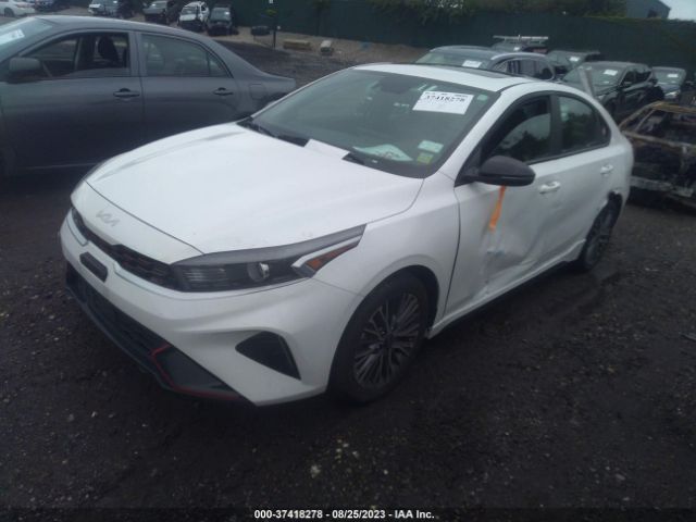 3KPF54AD2NE502771 KIA Forte Gt-line
