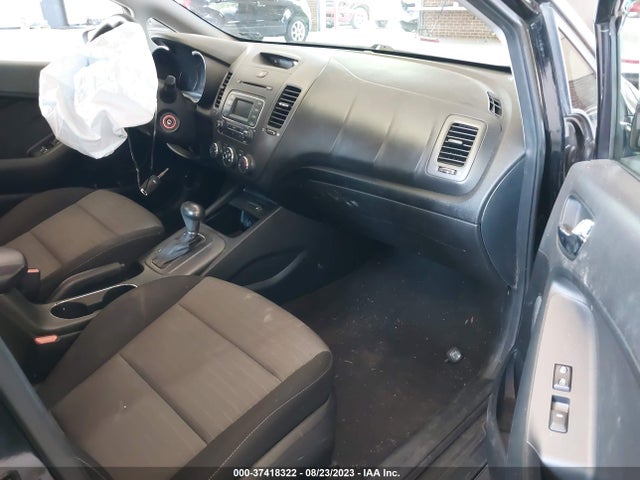 KIA Forte 5-door Lx 2016 KNAFK5A81G5602356 Image 5