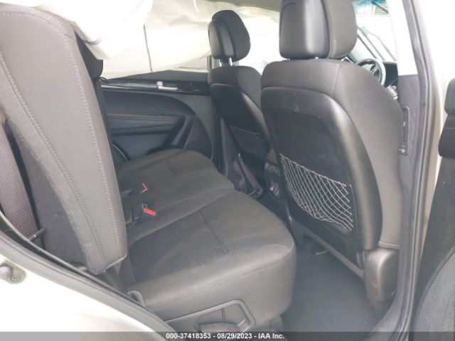 5XYKT4A77EG485953 KIA SORENTO LX