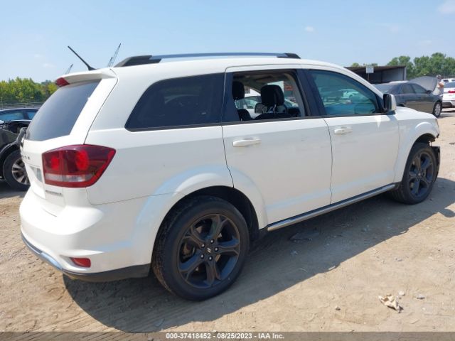 3C4PDDGG1JT364221 Dodge Journey Crossroad