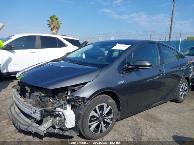 Toyota Prius Prime Premium 2017 JTDKARFP9H3031031 Image 2