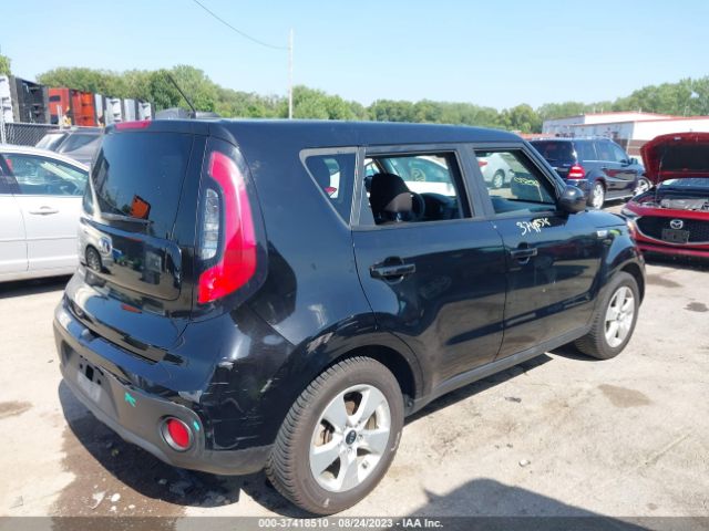 KNDJN2A29H7421817 KIA Soul Base