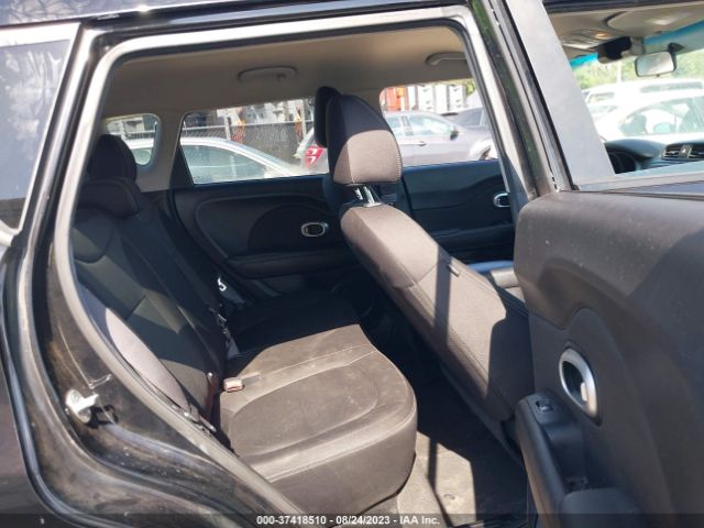 KNDJN2A29H7421817 KIA Soul Base