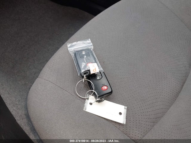 Toyota Prius Four 2015 JTDKN3DU2F0481077 Image 11