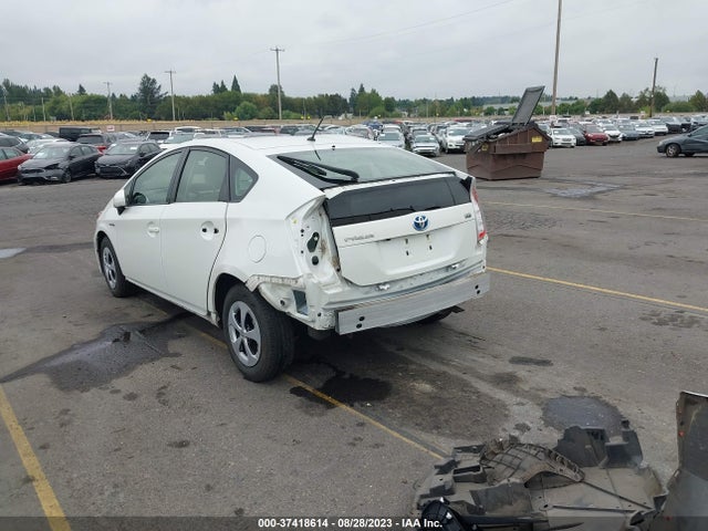 Toyota Prius Four 2015 JTDKN3DU2F0481077 Image 3