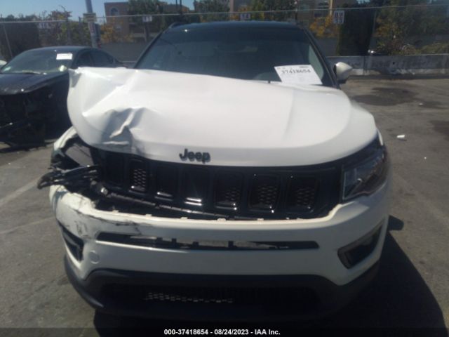 3C4NJDBB5JT453382 Jeep Compass Altitude