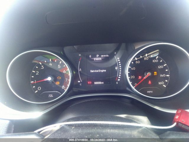 3C4NJDBB5JT453382 Jeep Compass Altitude