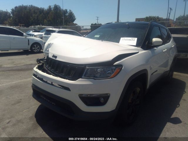3C4NJDBB5JT453382 Jeep Compass Altitude