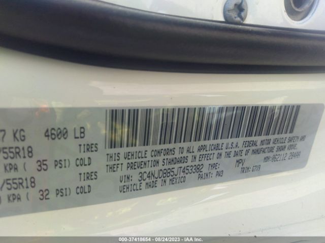 3C4NJDBB5JT453382 Jeep Compass Altitude