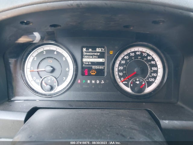 1C6RR7FG3KS583821 RAM 1500 Classic Express