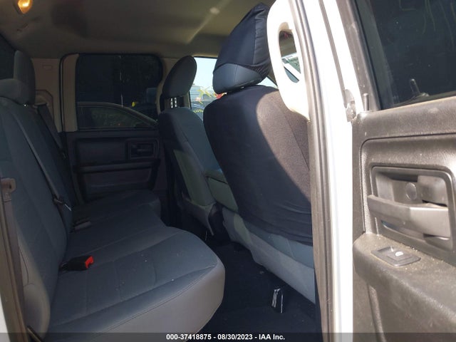 1C6RR7FG3KS583821 RAM 1500 Classic Express