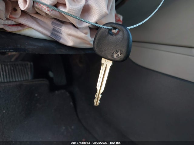 Hyundai ELANTRA SE 2017 5NPD84LF0HH078150 Image 3