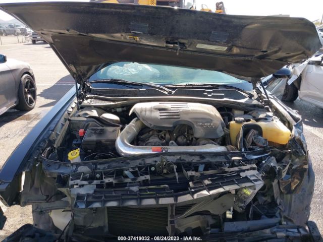 2C3CDZAG0JH327727 Dodge Challenger Sxt