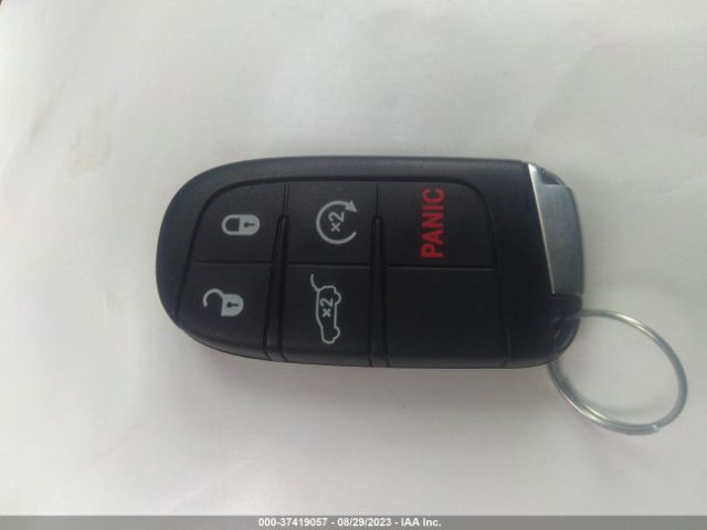 1C4RJFAG4JC360259 Jeep Grand Cherokee Altitude