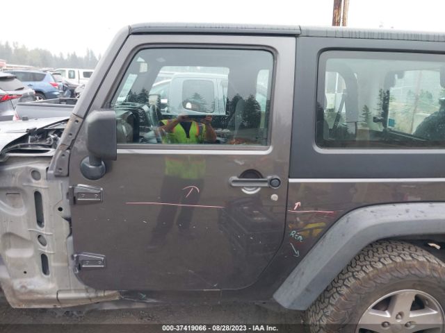 1C4AJWAG9EL249550 Jeep Wrangler Sport