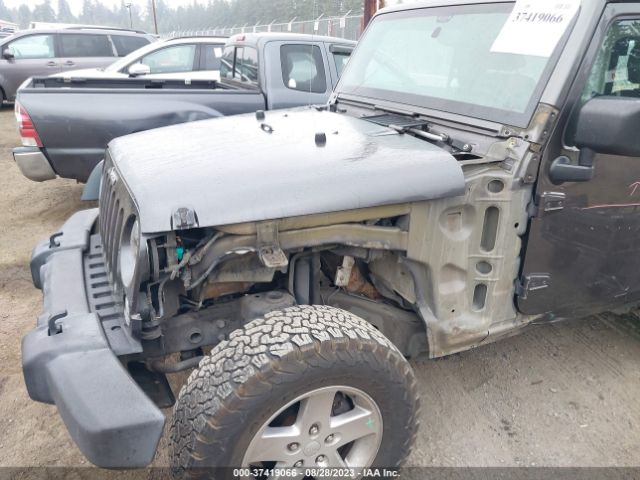 1C4AJWAG9EL249550 Jeep Wrangler Sport