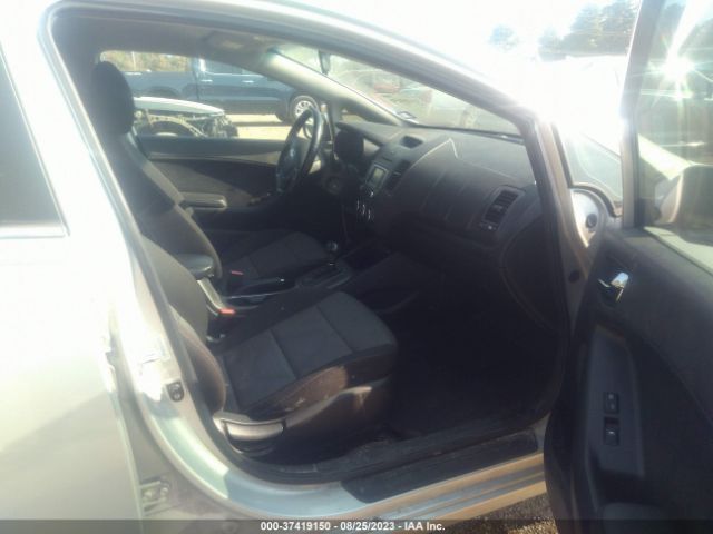 KNAFX4A82F5331110 KIA FORTE EX