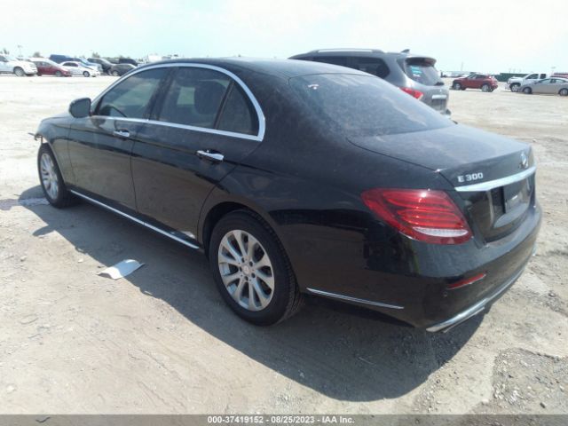 WDDZF4KB5HA153626 Mercedes-Benz E-class E 300