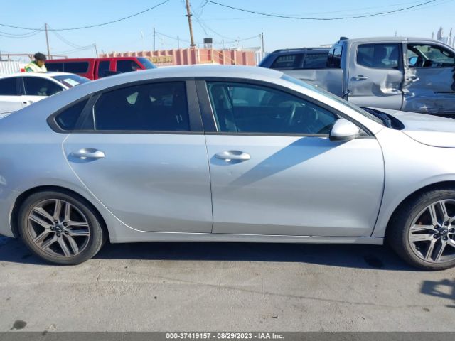 3KPF34AD5KE135916 KIA FORTE S