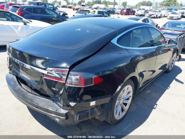 Tesla Model S 90d/70d/75d/60d/85d 2016 5YJSA1E25GF145892 Image 12