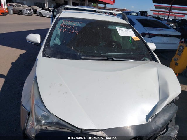 Toyota Prius Four 2016 JTDKARFU2G3519001 Image 12
