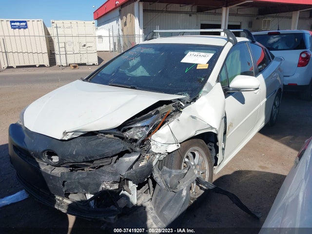 Toyota Prius Four 2016 JTDKARFU2G3519001 Image 2