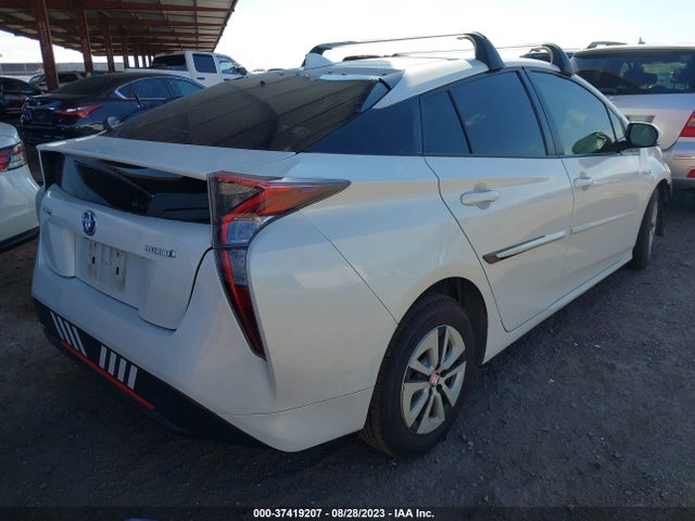 Toyota Prius Four 2016 JTDKARFU2G3519001 Image 4