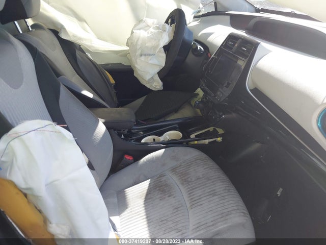 Toyota Prius Four 2016 JTDKARFU2G3519001 Image 5