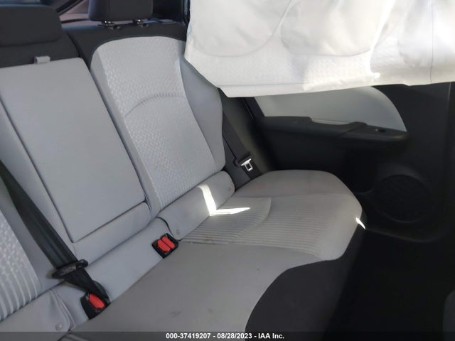 Toyota Prius Four 2016 JTDKARFU2G3519001 Image 8
