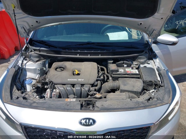 KIA FORTE LX 2017 3KPFK4A75HE114862 Image 17