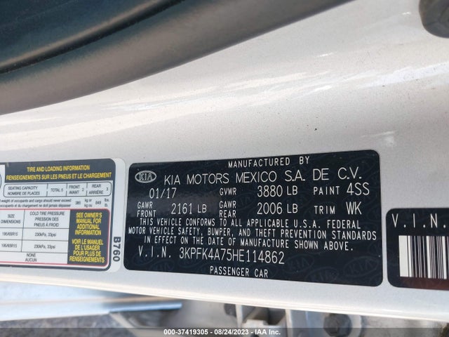 KIA FORTE LX 2017 3KPFK4A75HE114862 Image 16