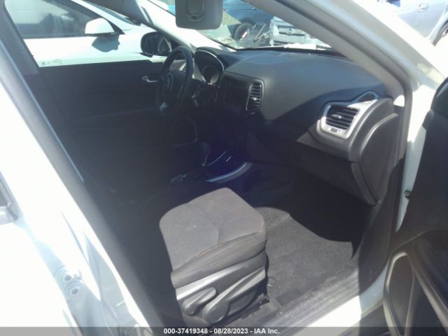 3C4NJCABXKT844377 Jeep Compass Sport